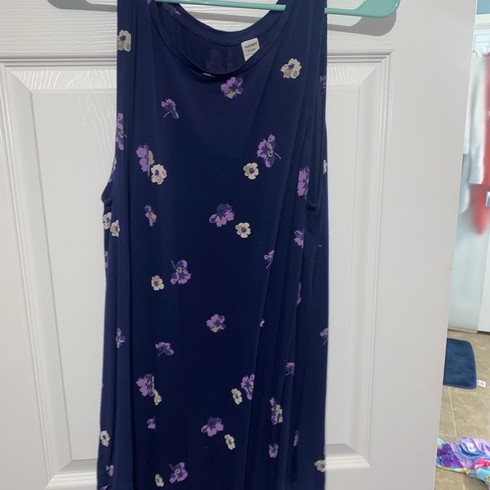 Old navy tank